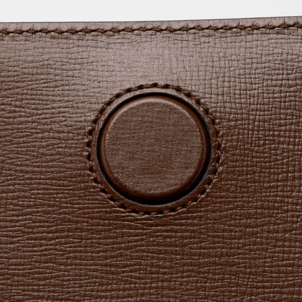 Gucci GG Supreme Script Logo Heart Crossbody - Picture 10 of 13
